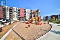 607 - 4 SPICE WAY S Barrie