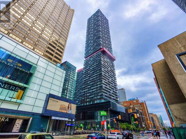 2705 - 8 EGLINTON AVENUE E Toronto Ontario