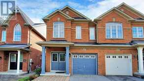 96 FOUR SEASONS CRESCENT Newmarket 