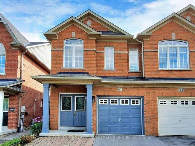 96 FOUR SEASONS CRESCENT Newmarket  Ontario