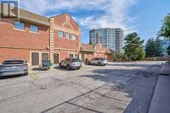 15 - 441 CLARK AVENUE Vaughan 