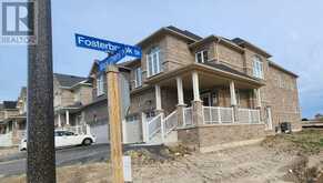 UPPER - 999 BLACK CHERRY DRIVE Oshawa 