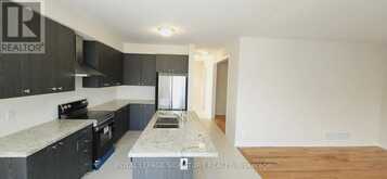 UPPER - 999 BLACK CHERRY DRIVE Oshawa 