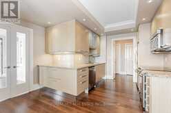 1604B - 660 SHEPPARD AVENUE E Toronto