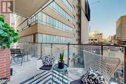 301 - 75 ST NICHOLAS STREET Toronto