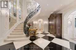 215 STRATHALLAN WOOD Toronto