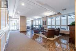 414 - 15450 YONGE STREET Aurora 