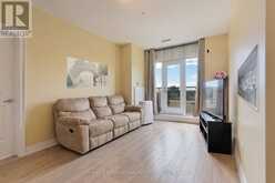 407 - 2396 MAJOR MACKENZIE DRIVE Vaughan 