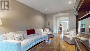 3 SNEAD'S GREEN Whitchurch-Stouffville