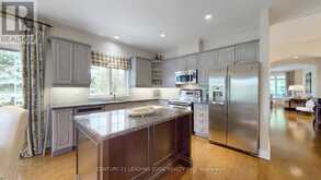 3 SNEAD'S GREEN Whitchurch-Stouffville