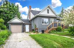 1556 FLOS RD 4 W Springwater 