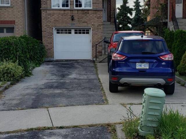 219 TOUCHSTONE DRIVE Toronto Ontario