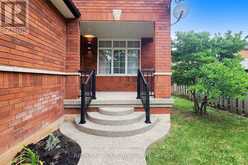 2099 BLOOMFIELD DRIVE Oakville 