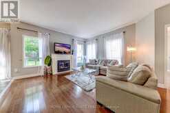 1547 SPENCELY DRIVE Oshawa 