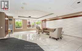 204 - 135 HILLCREST AVENUE S Mississauga 