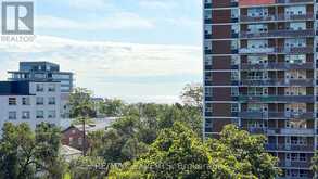 718 - 21 PARK STREET E Mississauga 