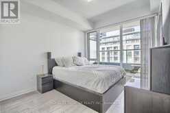 725 - 99 EAGLE ROCK WAY Vaughan 