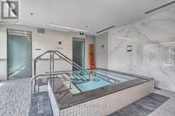 725 - 99 EAGLE ROCK WAY Vaughan 