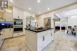 2 WATERFORD LANE Whitchurch-Stouffville