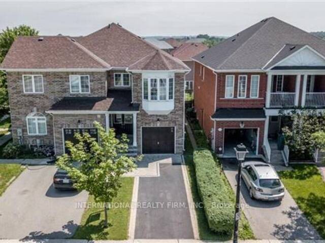 195 WARWICK CRESCENT Newmarket  Ontario