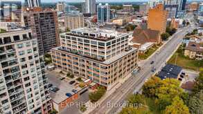 322 - 112 BENTON STREET Kitchener