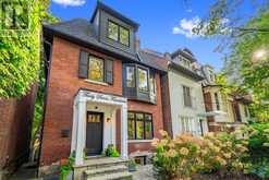 37 FARNHAM AVENUE Toronto