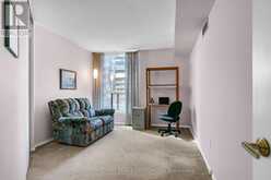 606 - 30 HOLLY STREET Toronto