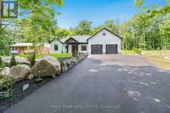 1532 CHAMPLAIN ROAD Tiny