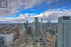 5008 - 15 GRENVILLE STREET Toronto