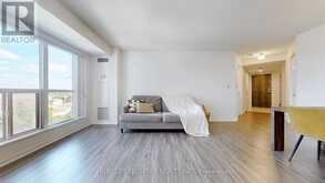 813 - 185 ONEIDA CRESCENT Richmond Hill 