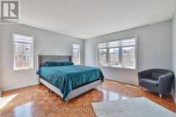 280 - 23 OBSERVATORY LANE Richmond Hill 