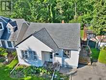 5737 BROOKFIELD AVENUE Niagara Falls