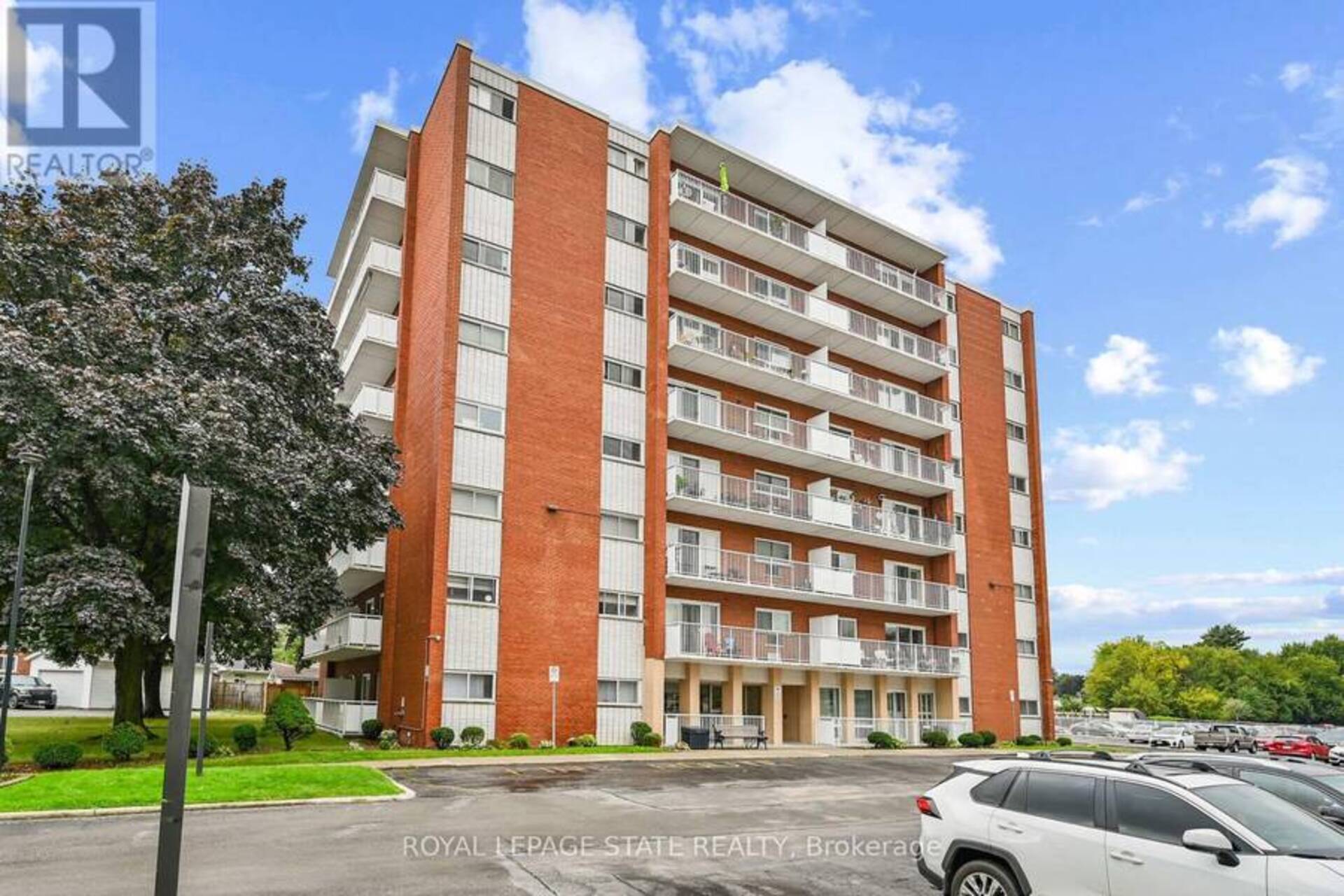 408 - 10 WOODMAN DRIVE S Hamilton