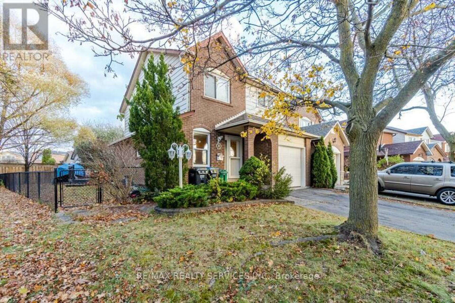 13 WEYBRIDGE TRAIL Brampton