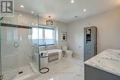 1407 BAYSHIRE DRIVE Oakville 