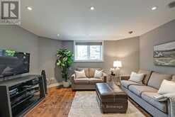 1407 BAYSHIRE DRIVE Oakville 