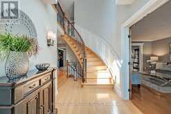 1407 BAYSHIRE DRIVE Oakville 