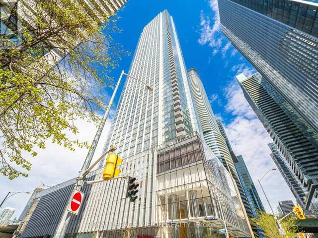 2401 - 10 YORK STREET Toronto Ontario