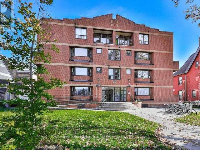 13 - 99 BELLEVUE AVENUE Toronto  Ontario