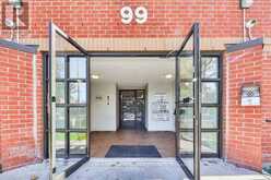 13 - 99 BELLEVUE AVENUE Toronto 