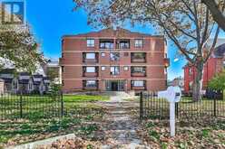 13 - 99 BELLEVUE AVENUE Toronto