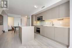 426 - 5 HANNA AVENUE Toronto