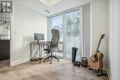 1010 - 100 HARBOUR STREET Toronto