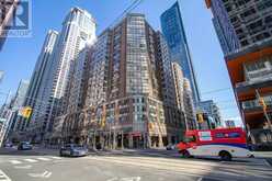 1708 - 717 BAY STREET Toronto