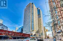 413 - 155 YORKVILLE AVENUE Toronto