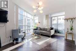 414 - 15 BRUYERES MEWS Toronto