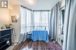 806 - 309 MAJOR MACKENZIE DRIVE E Richmond Hill 