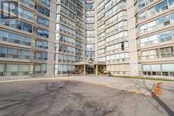 806 - 309 MAJOR MACKENZIE DRIVE E Richmond Hill 