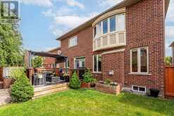 24 VIPOND WAY Bradford/West Gwillimbury 