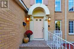 2444 MARISA COURT Mississauga 